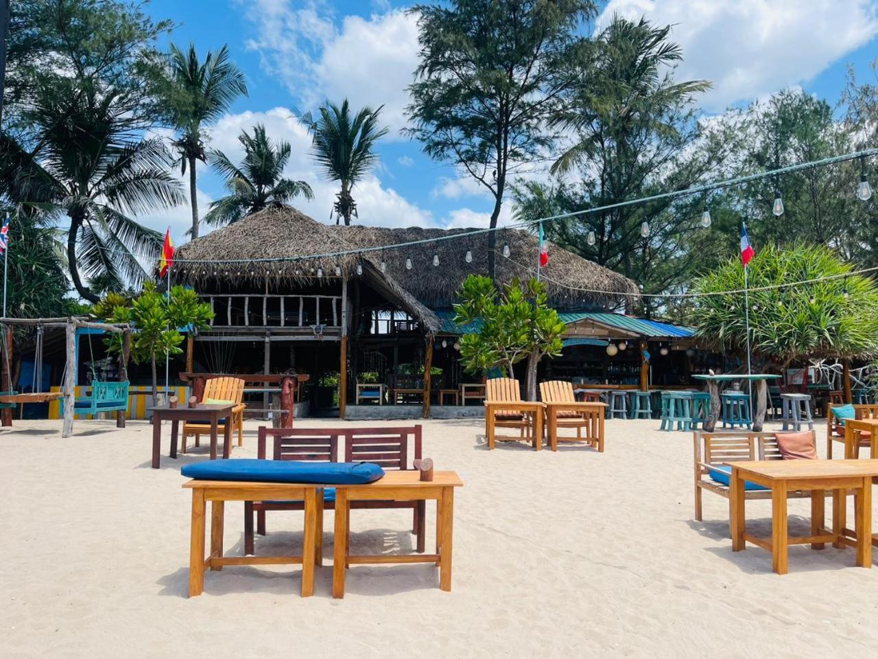 Vitamin Sea Beach Cabana & Hostel 닐라벨리 외부 사진