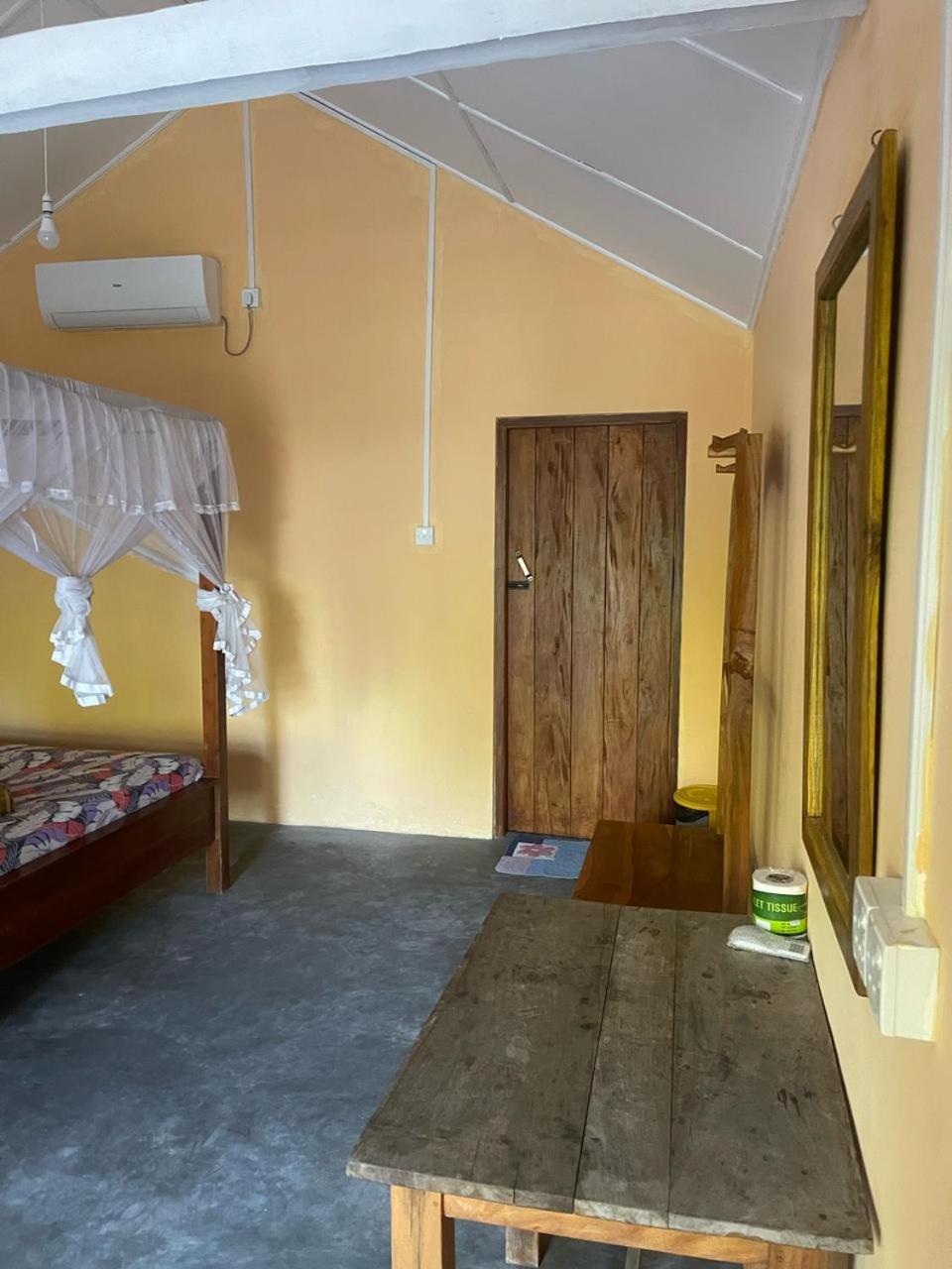 Vitamin Sea Beach Cabana & Hostel 닐라벨리 객실 사진